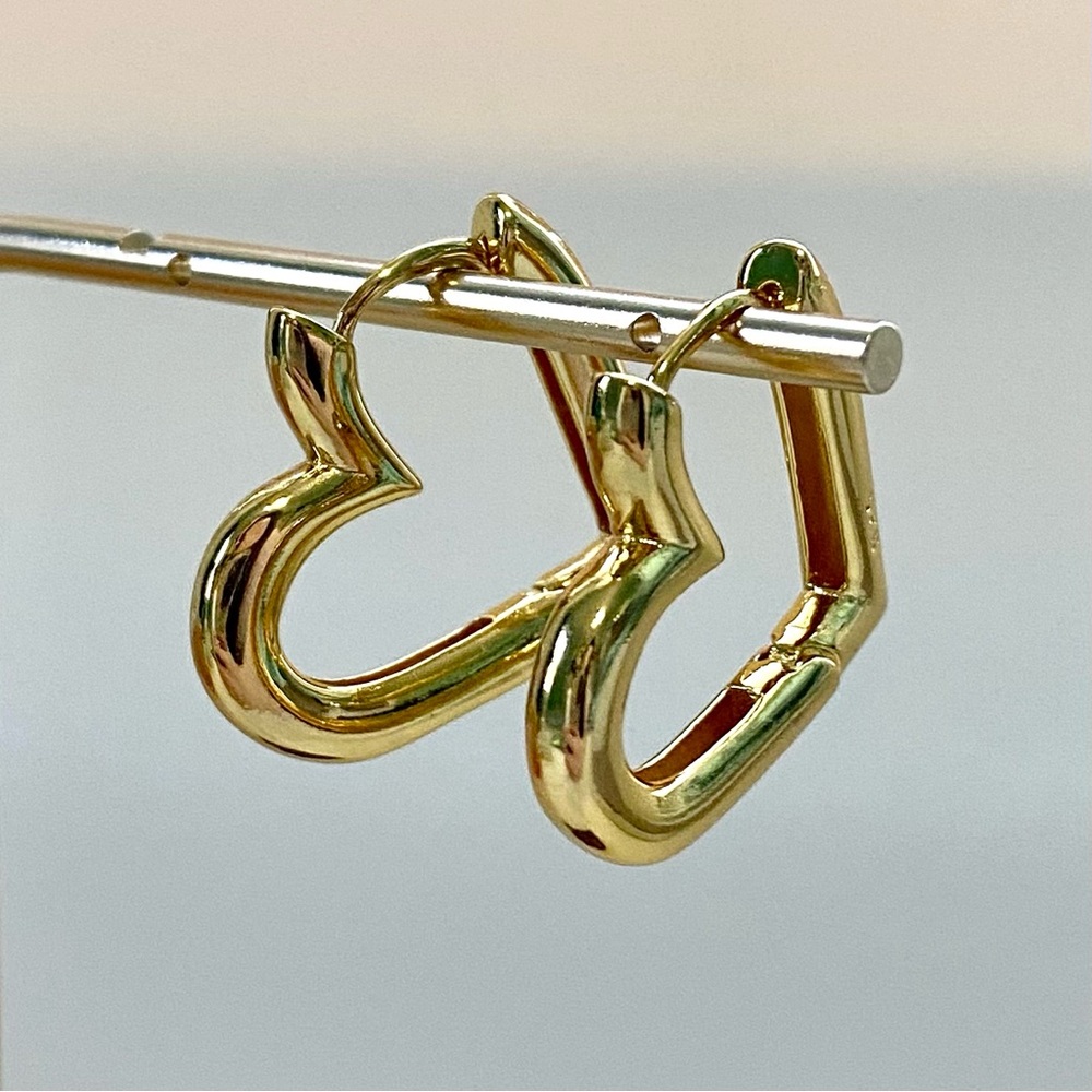 Gold Heart Hoop Earrings 2.0